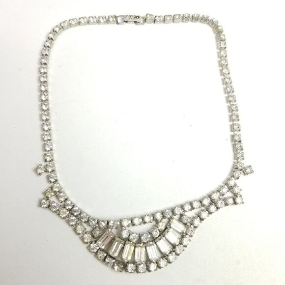 Vintage Kramer Rhinestone Collar Necklace, Silver Tone Sparkle, Estate - Picture 8 of 9